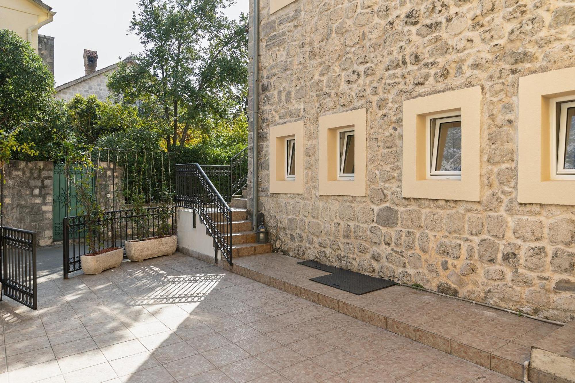 Verdi Κότορ Εξωτερικό φωτογραφία